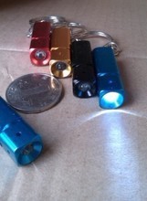 迷你电棒防身 融合手电筒功能的全面产品参考与安全指南