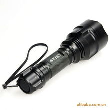 UltraFire C8 CREE Q5 传承经典的夜猎利器与使用心得